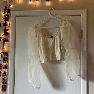 Wild fable puff sleeve top